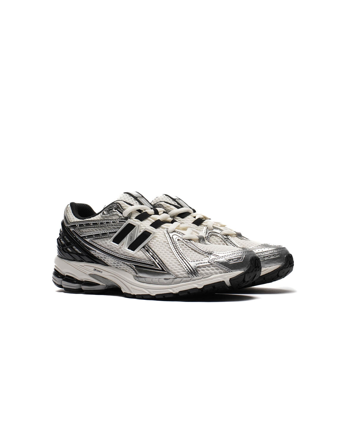 New Balance 1906R Silver Metallic Core - Image 39