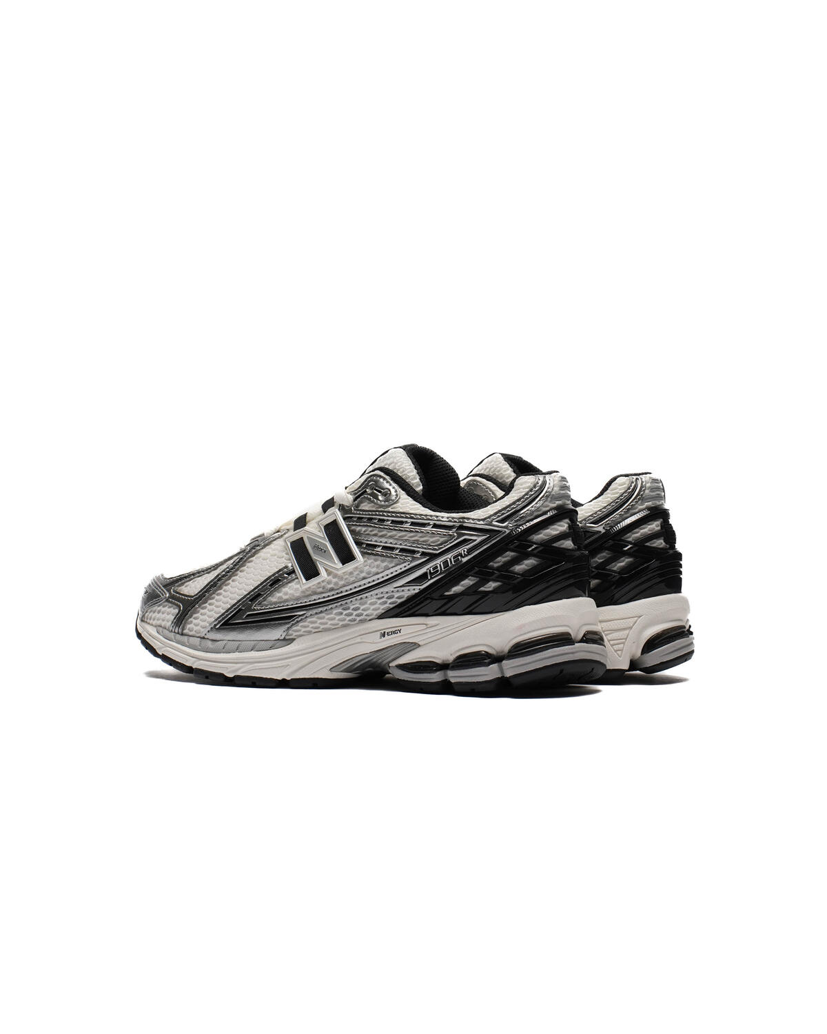 New Balance 1906R Silver Metallic Core - Image 40