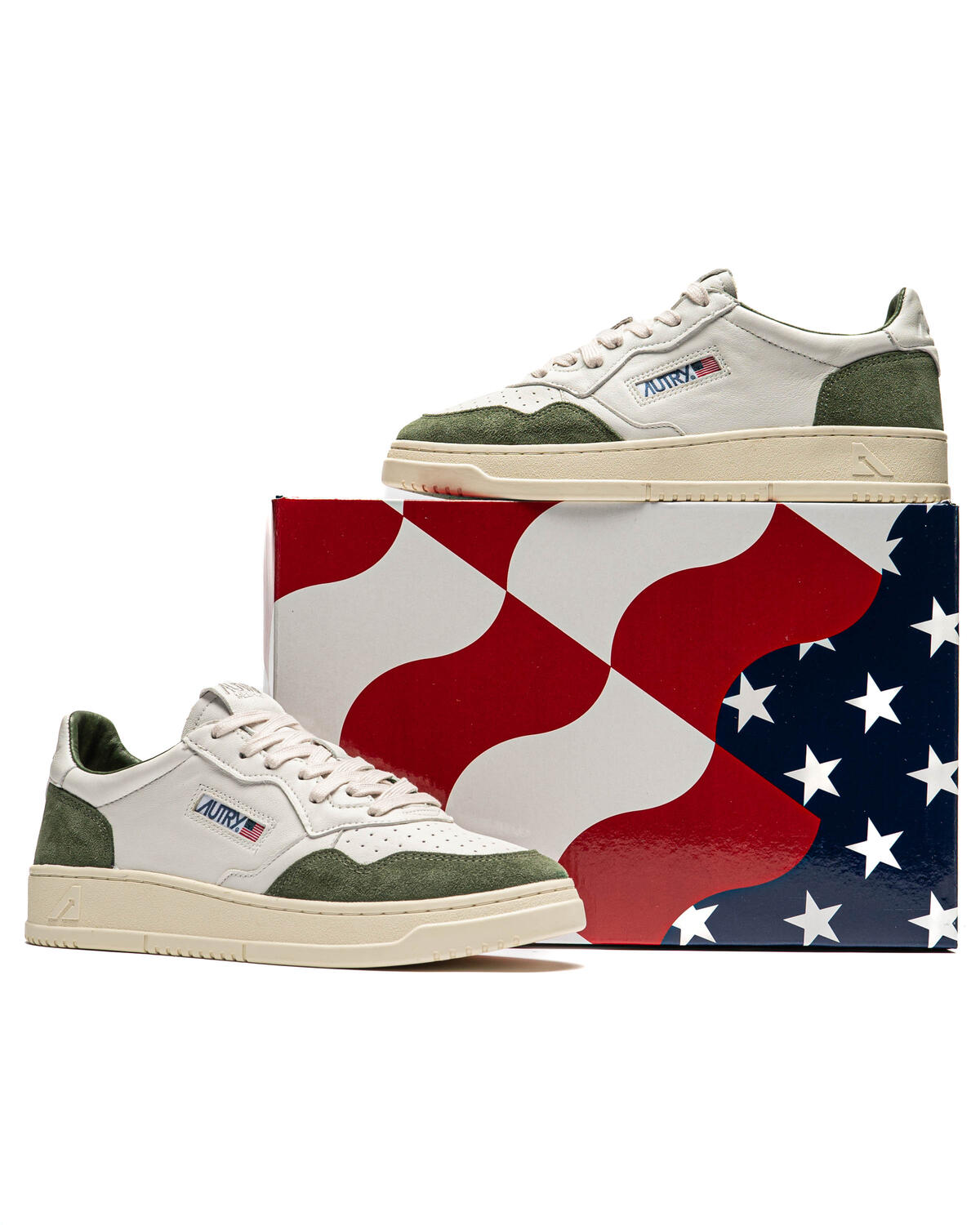 Autry Medalist *Goat / Suede* - Image 15