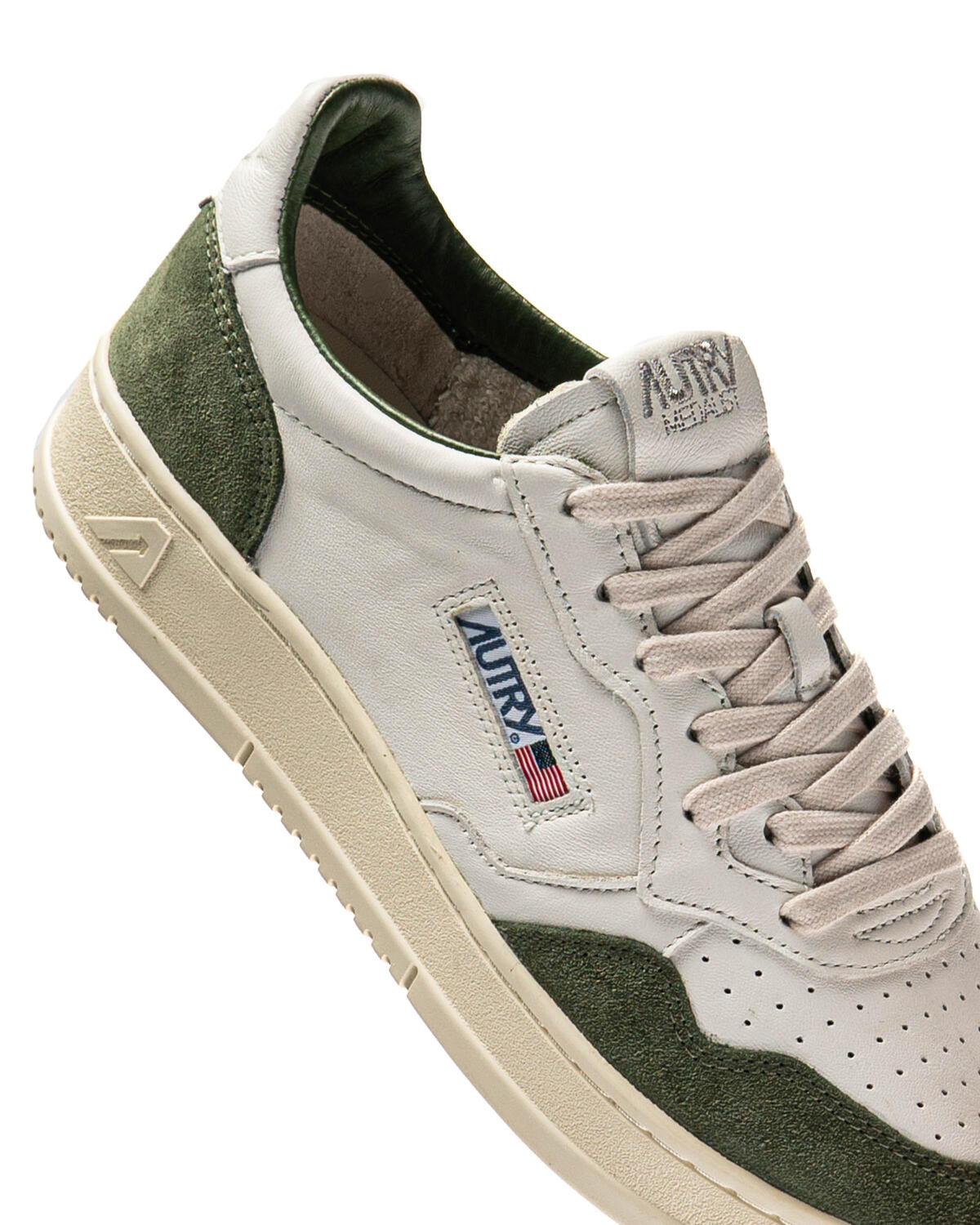 Autry Medalist *Goat / Suede* - Image 16