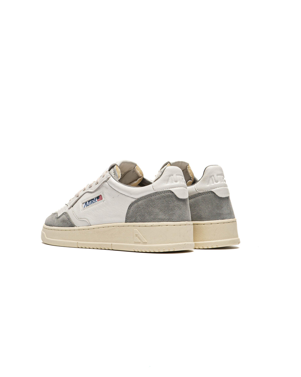 Autry Medalist Low Goat / Suede - Wht Grey - Image 11