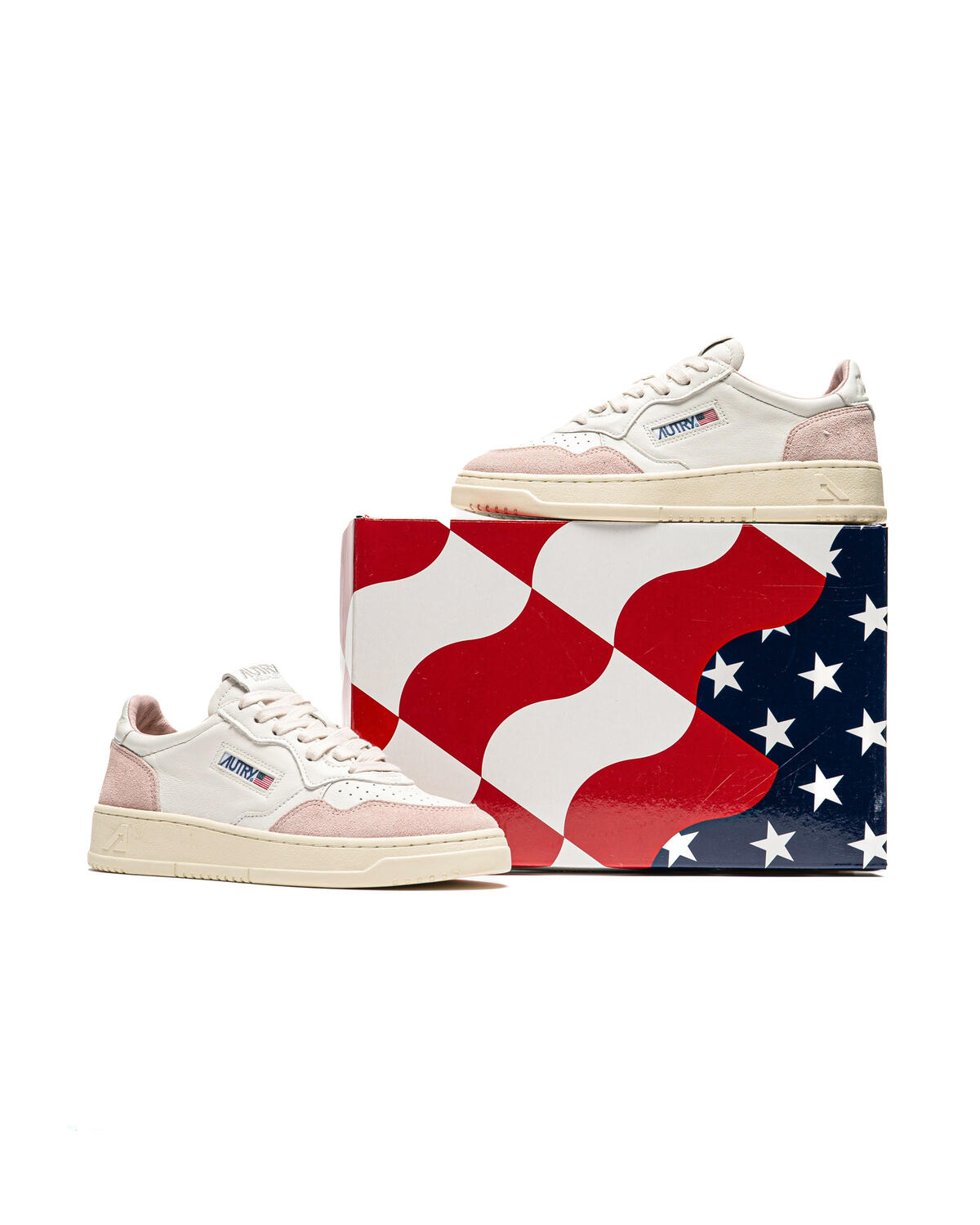 Autry Medalist W *Goat / Suede* (Women's) - Image 6