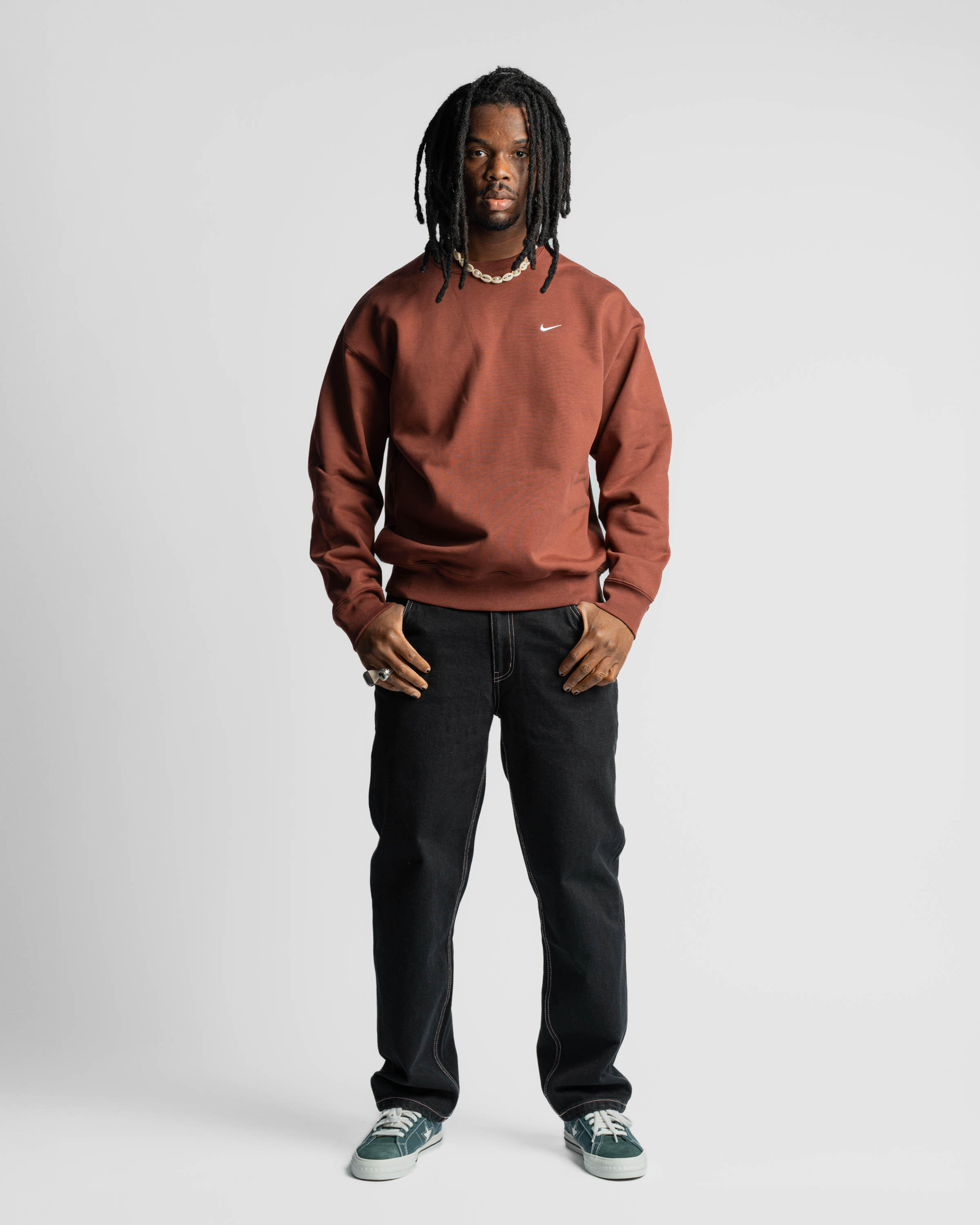 nike dark pony sweatshirt