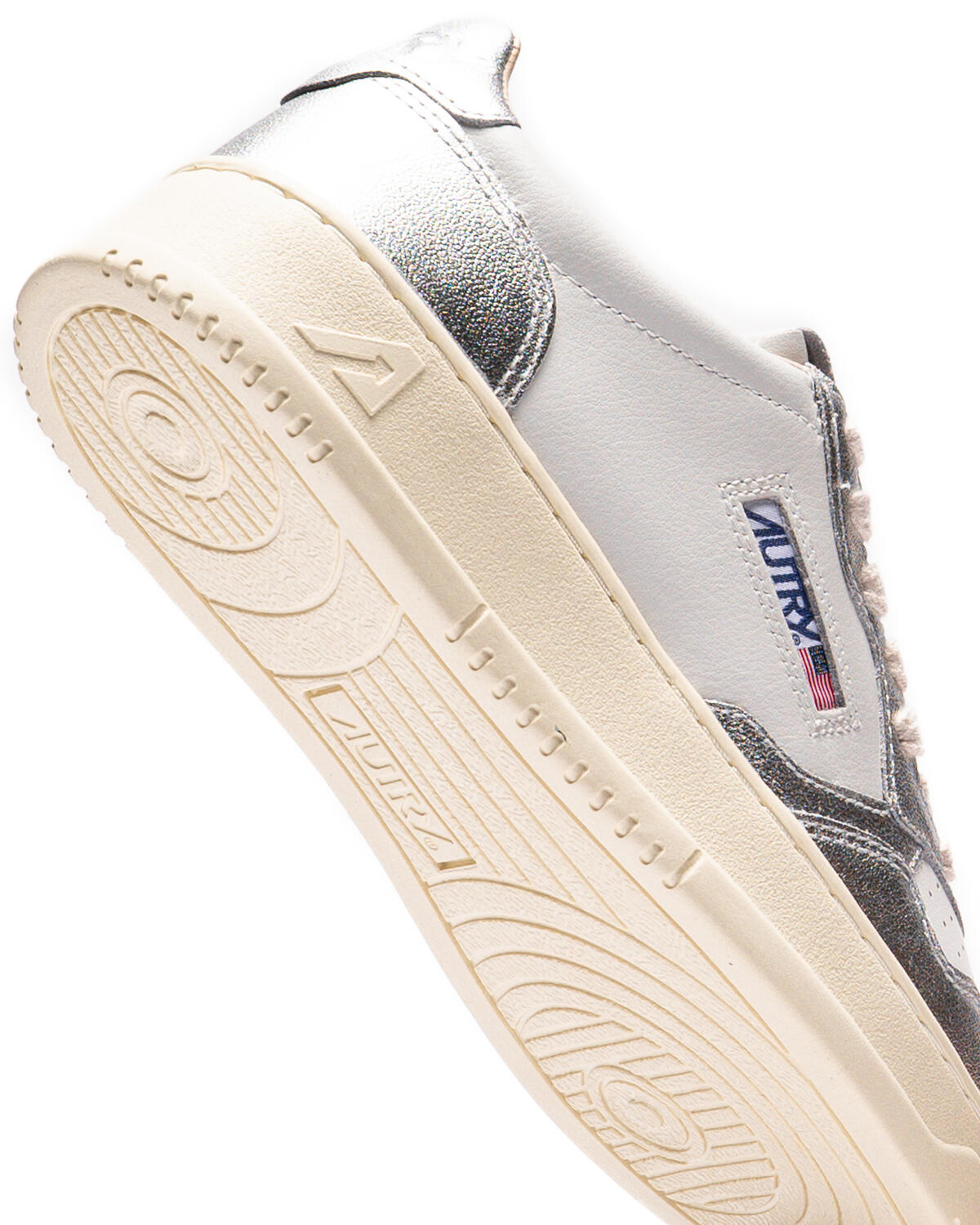 Autry Medalist W (Women's) - Image 7