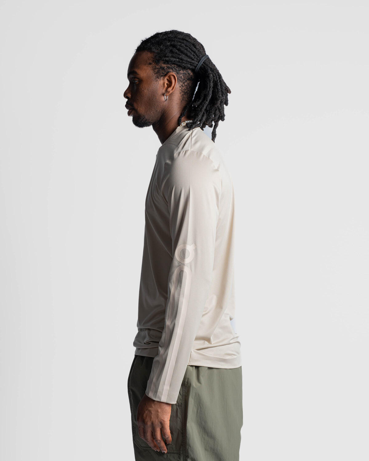 On Running Core Long-T 'Ikon' - Image 5