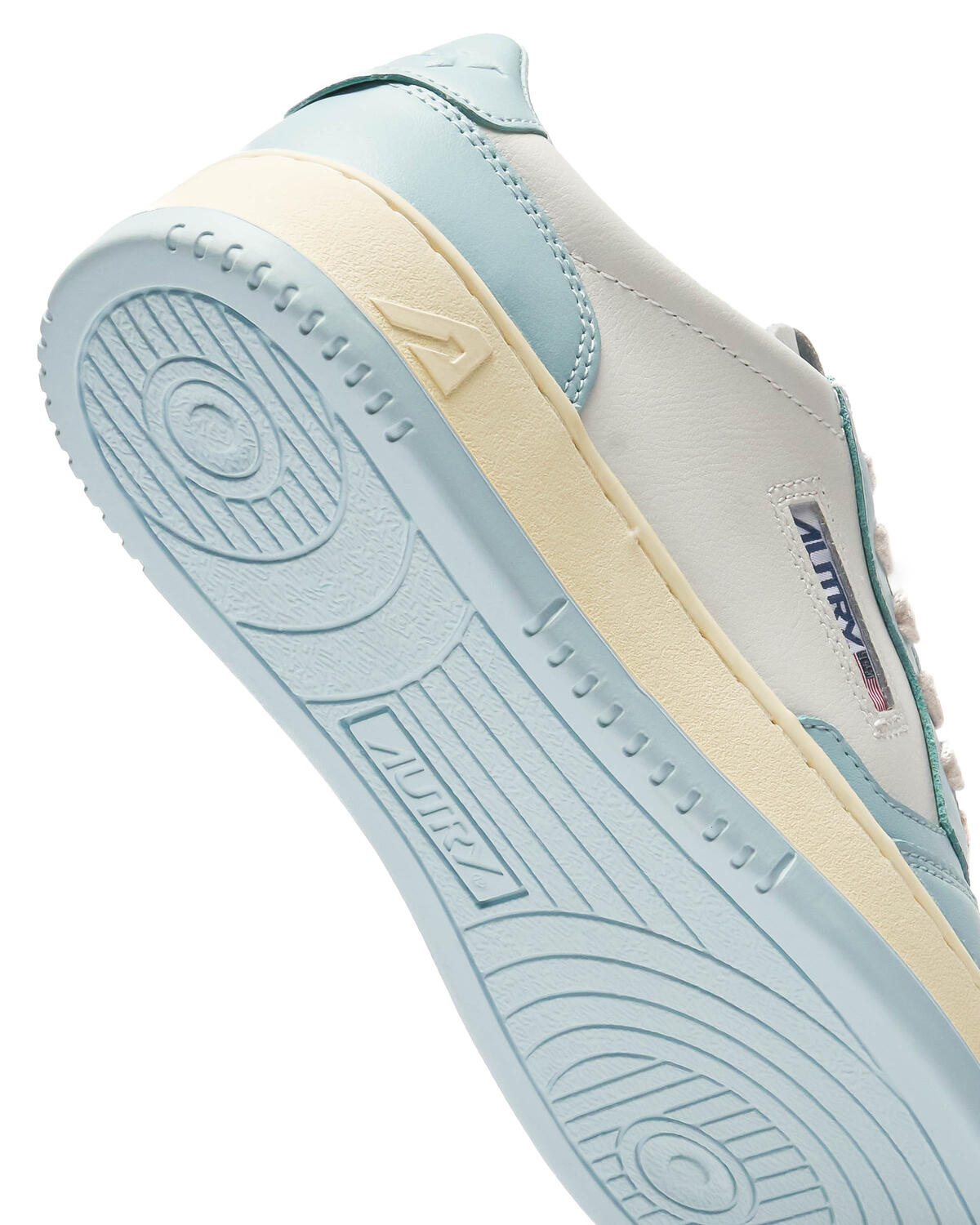 Autry Medalist Low (Women's) - Image 7