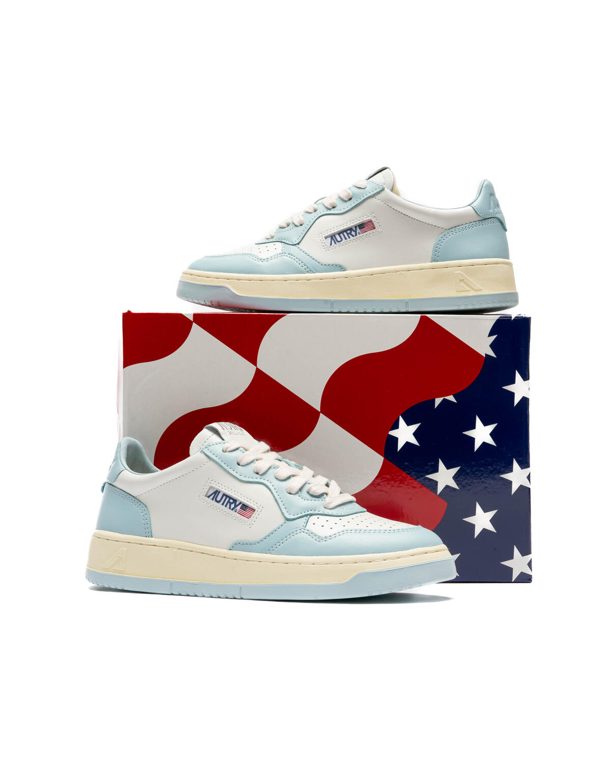 Autry Medalist Low (Women's) - Image 6