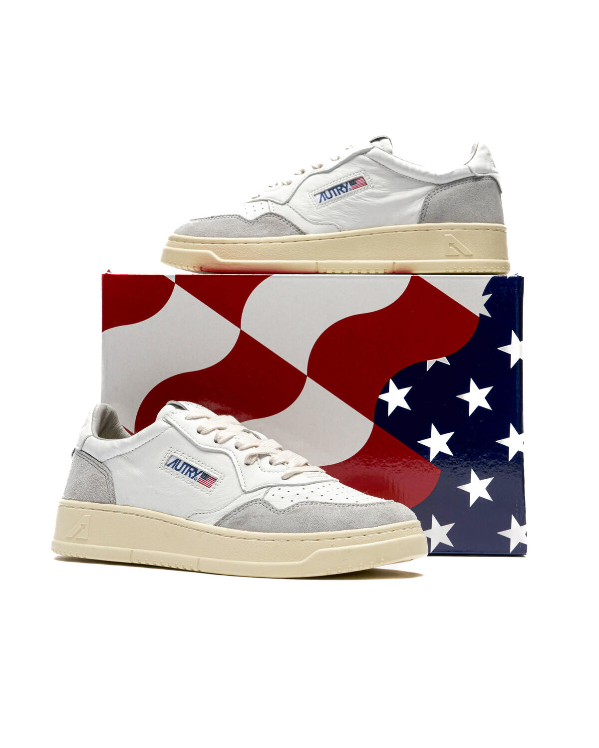 Autry Medalist Low - Image 6