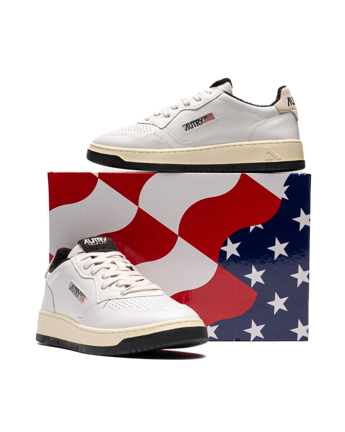 Autry Medalist Low - Image 6