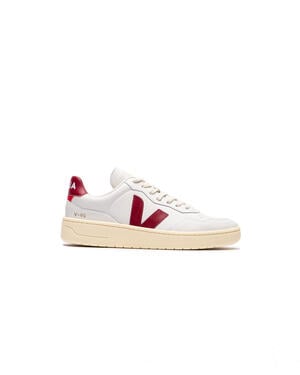 Veja V-90 O.T. LEATHER