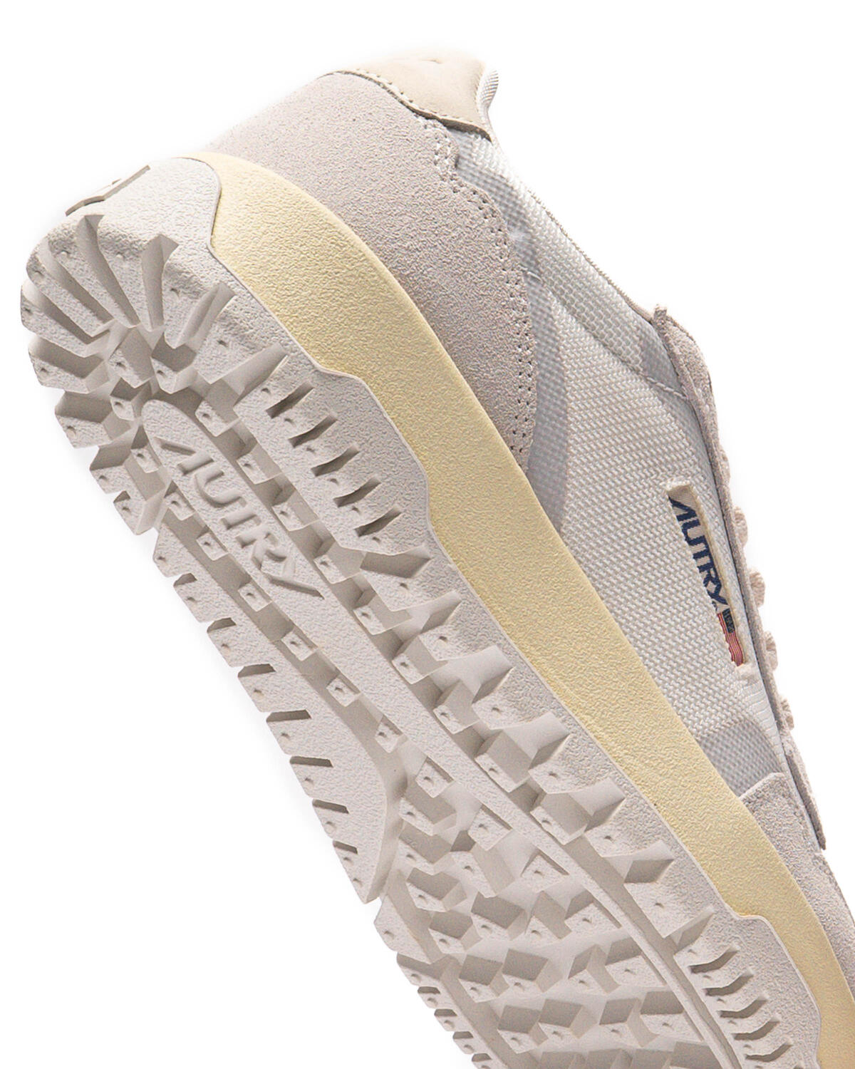 Autry Action Shoes Wildpace Low - Image 7