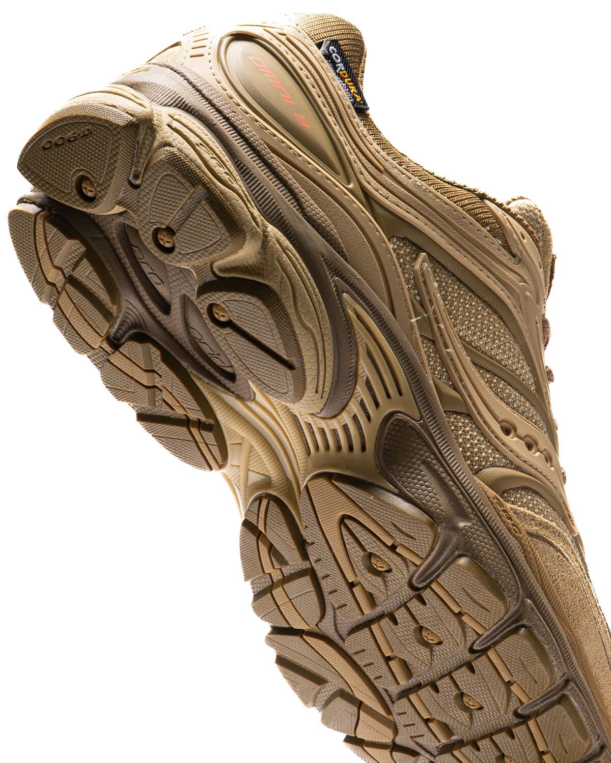 Saucony x Starcow PROGRID OMNI 9 Armor 'Desert' - Image 7