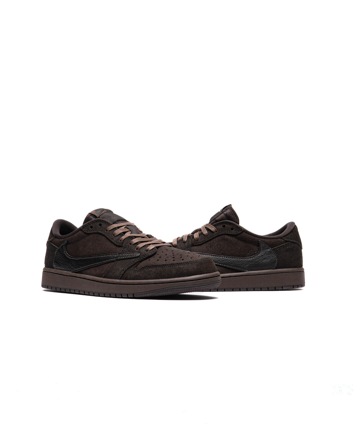 Travis Scott Air Jordan 1 Low Sneakers Velvet Brown / Dark Mocha - Image 30