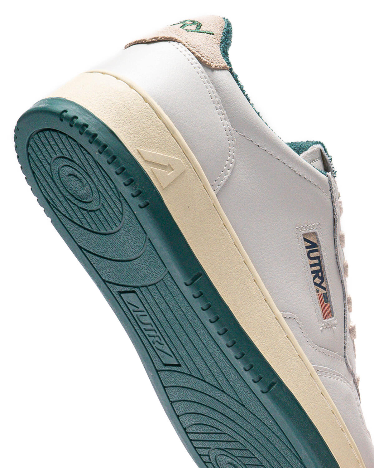 Autry Medalist Low - Image 7