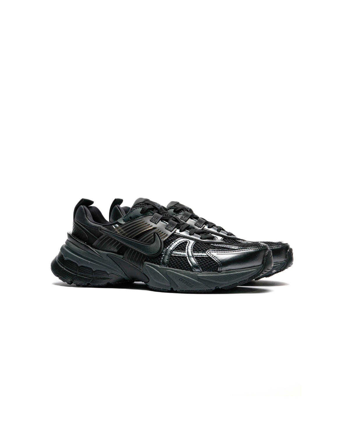 Nike Women's V2K Run Black/Dark Smoke - Image 21