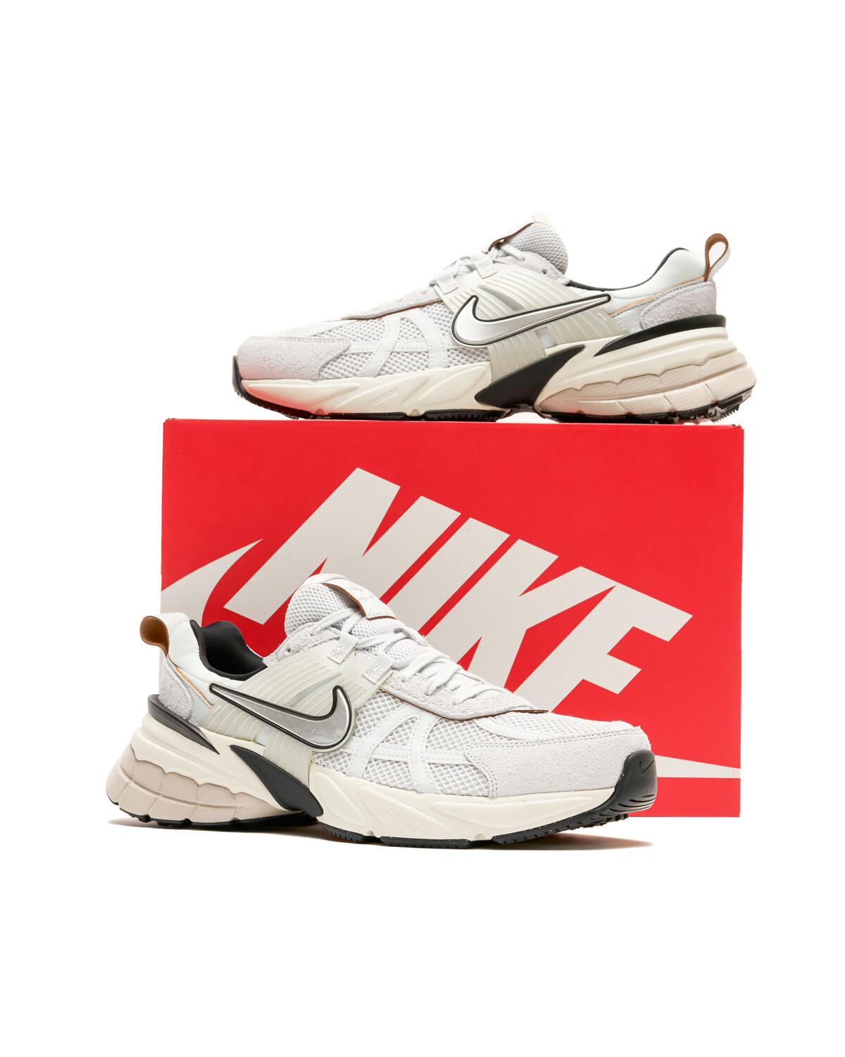 Nike Womens V2K Run Pure Platinum Chrome FN6703-002 - Image 14