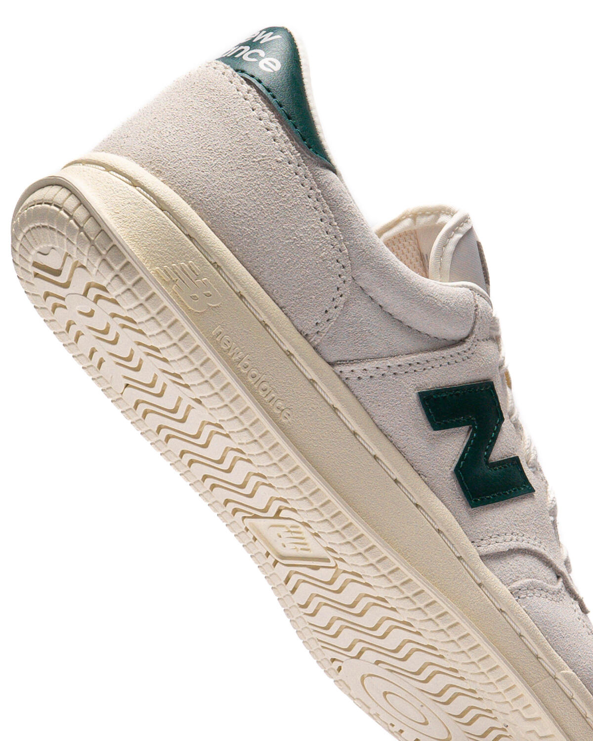 New Balance T500 CG - Image 13