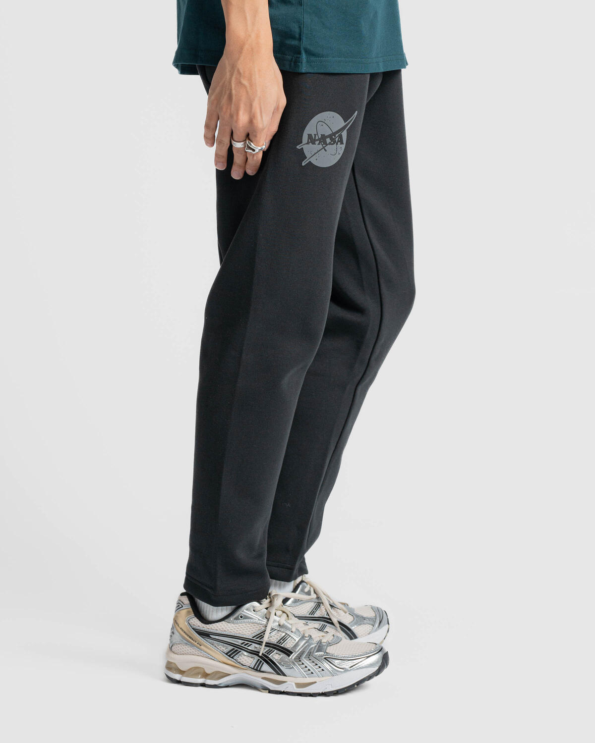 Adidas Originals Juventus x NASA Pants - Image 5