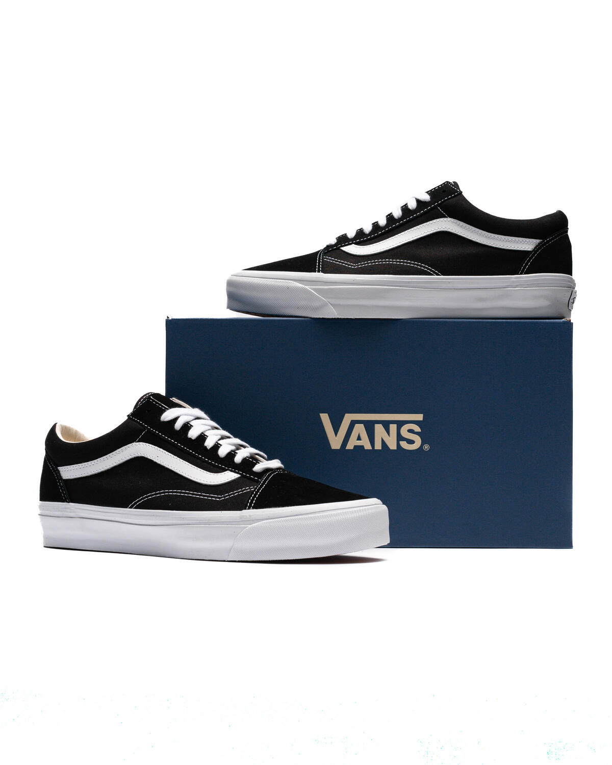 Vans OLD Skool 36 LX Black/White - Image 32