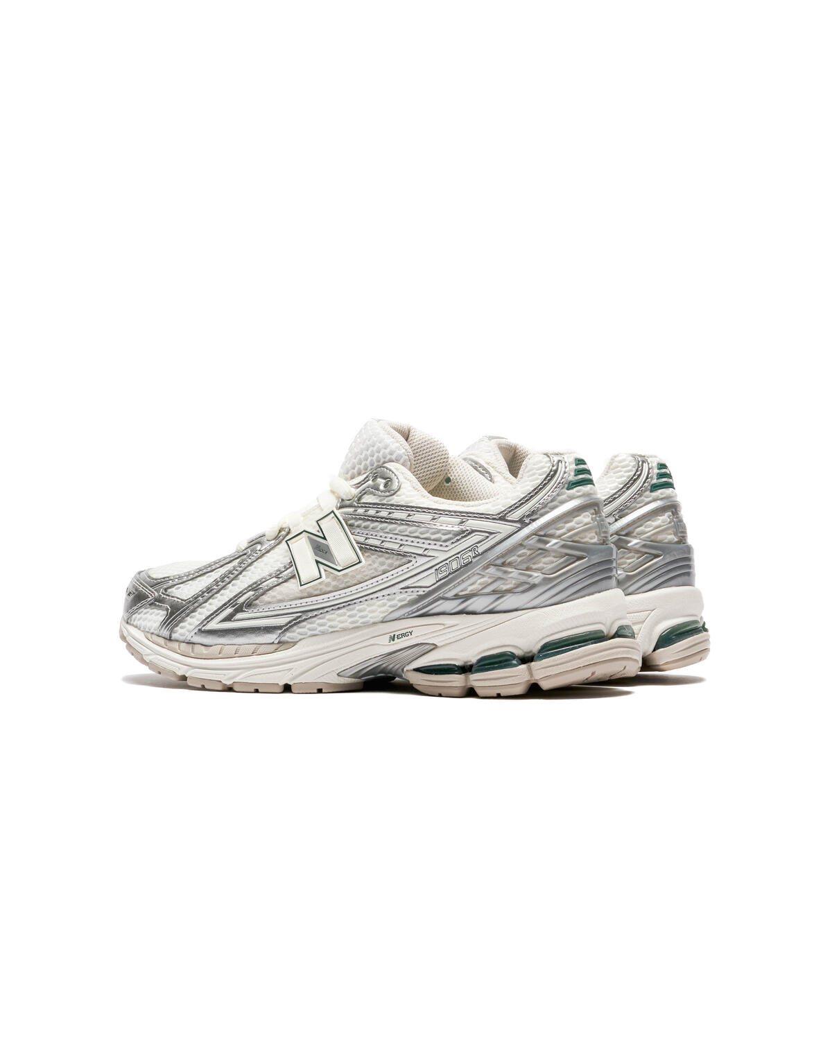 New Balance 1906R Silver Metallic Core (Women's) - Image 29