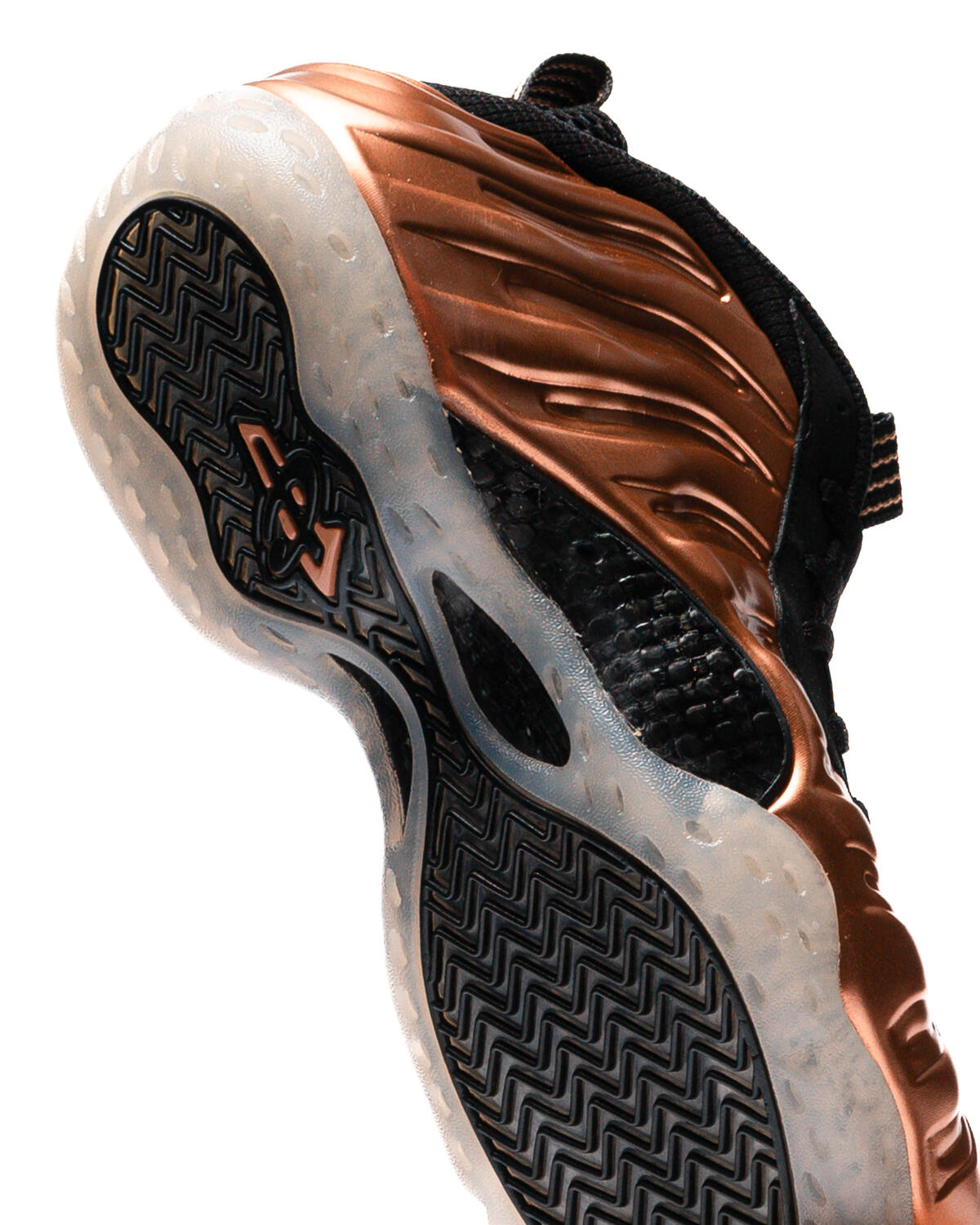 Nike Air Foamposite One Black / Metallic Copper / Off Noir - Image 35