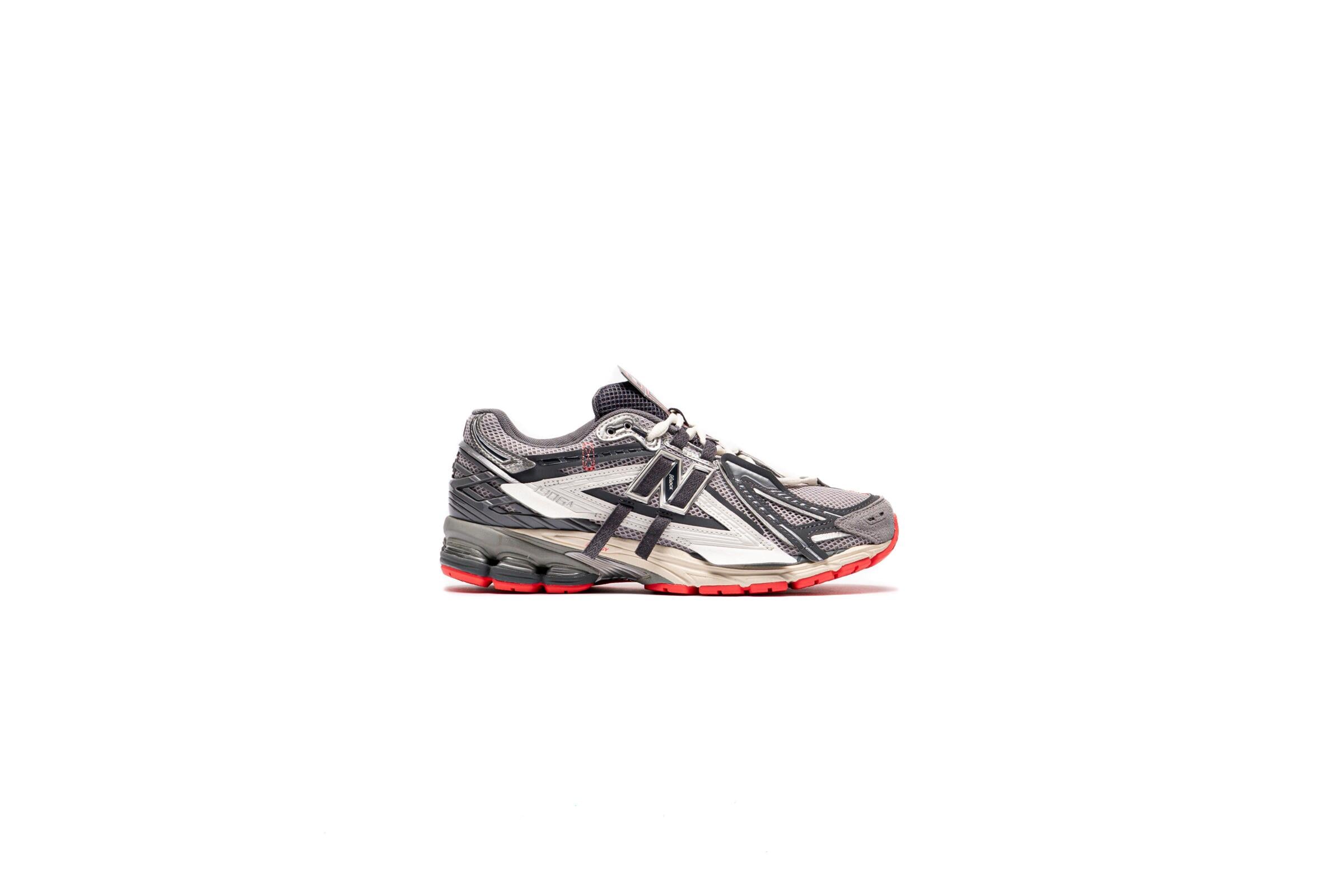 New Balance 1906A