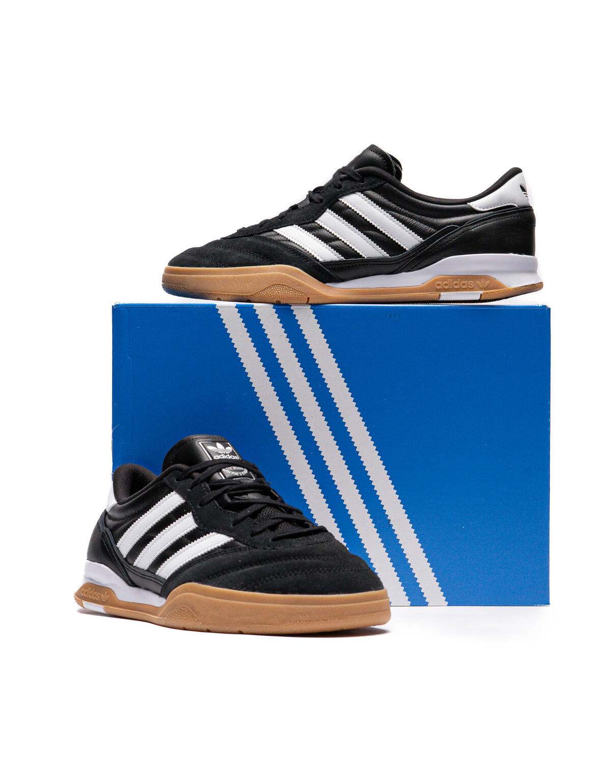 Adidas Mundial FC - Image 14