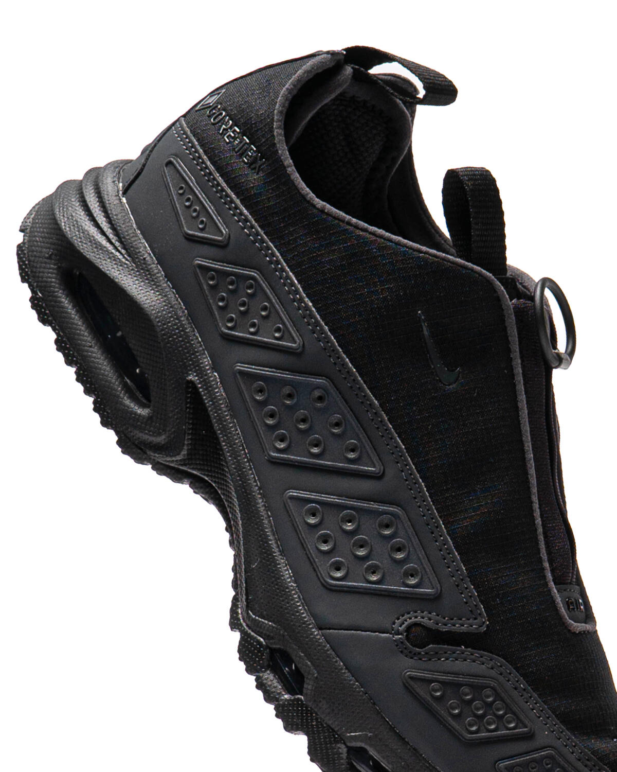 Nike Air Max Sunder Gore-Tex Black/Dark Smoke Grey (Women's) - Image 49