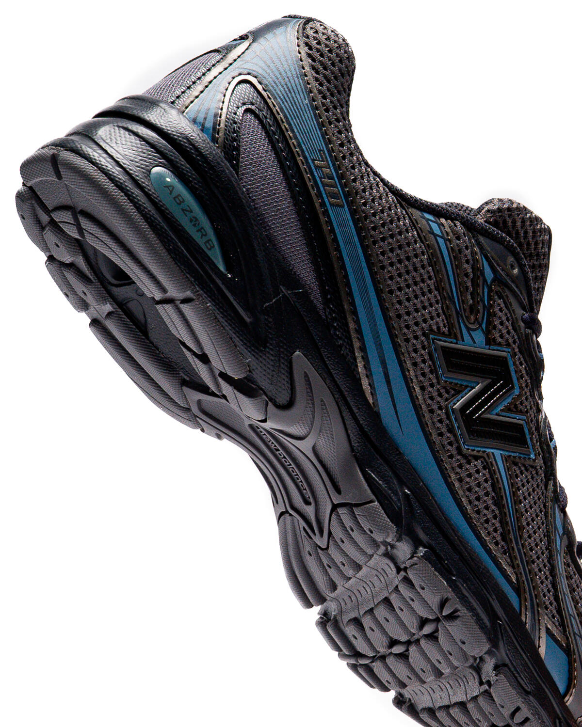 New Balance U740 Black - Image 15