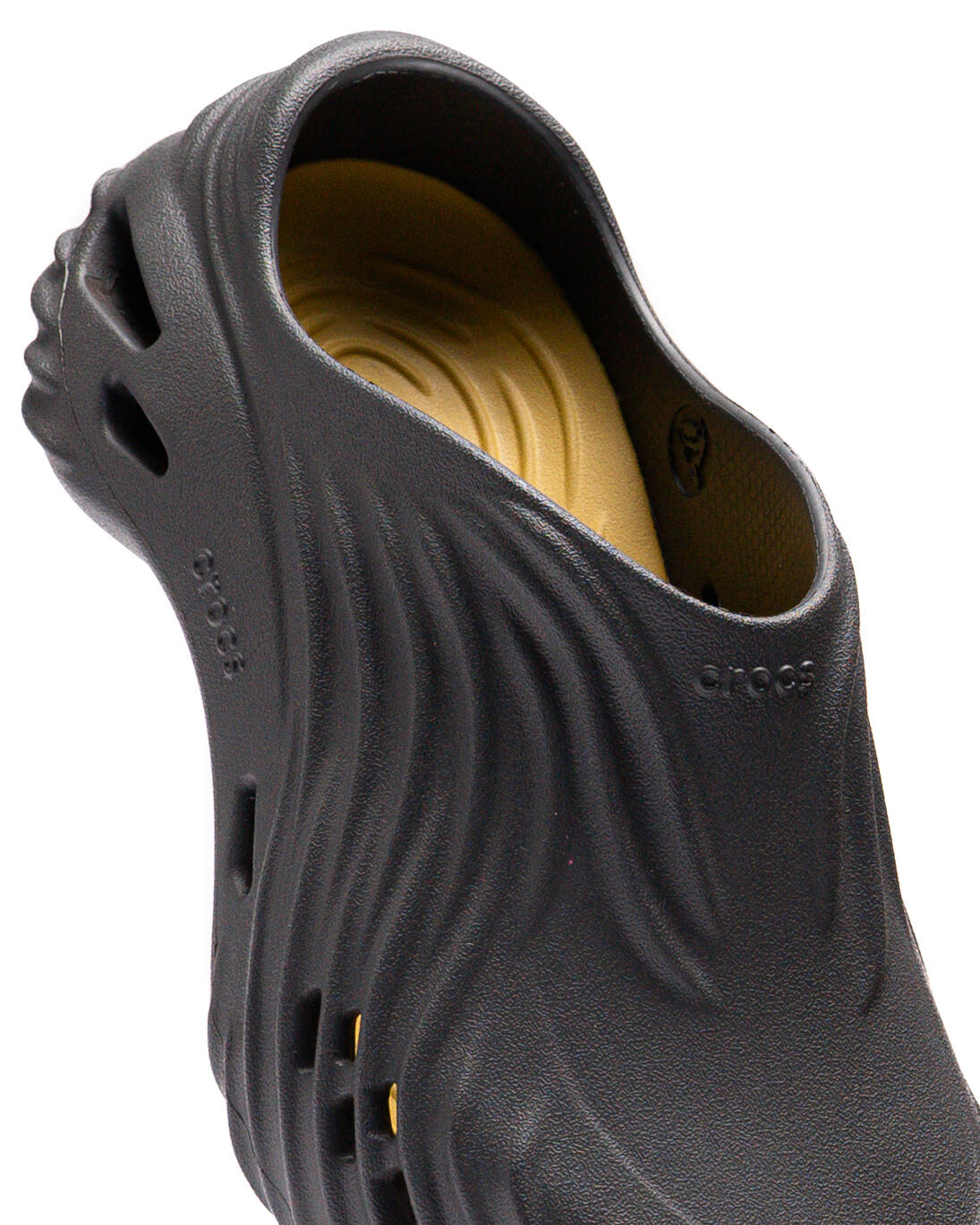 Crocs Echo Wave (Black Sand) - Image 6