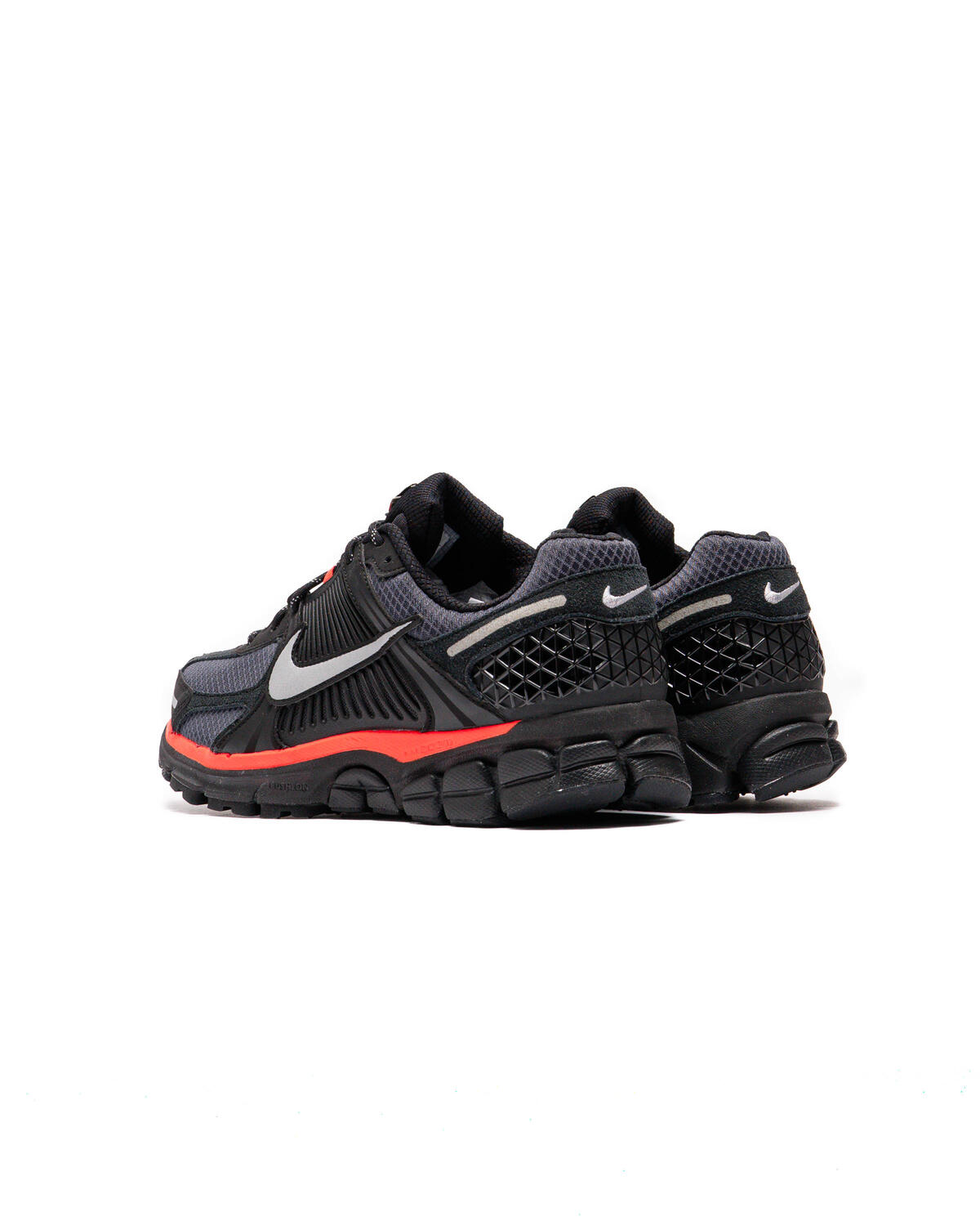 Nike Zoom Vomero 5 'Bred' - Image 4