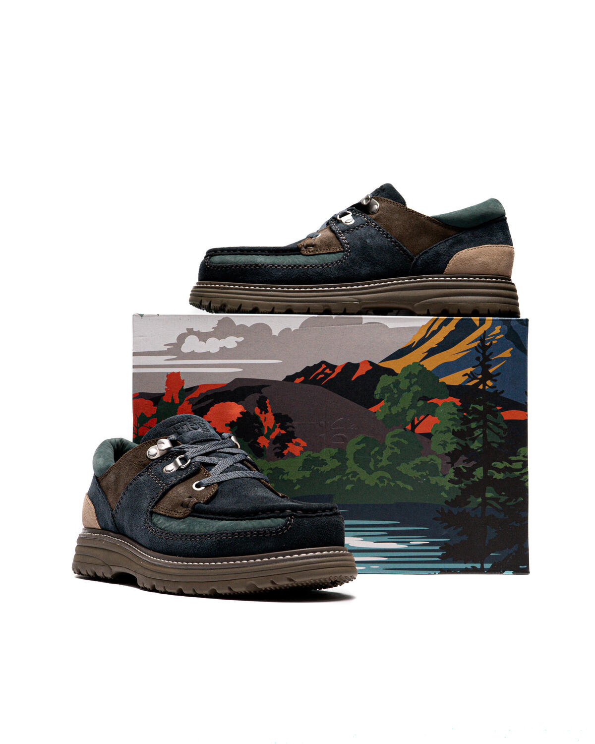 Clarks Originals 8th St. by Ronnie Fieg Sunderland - Image 6