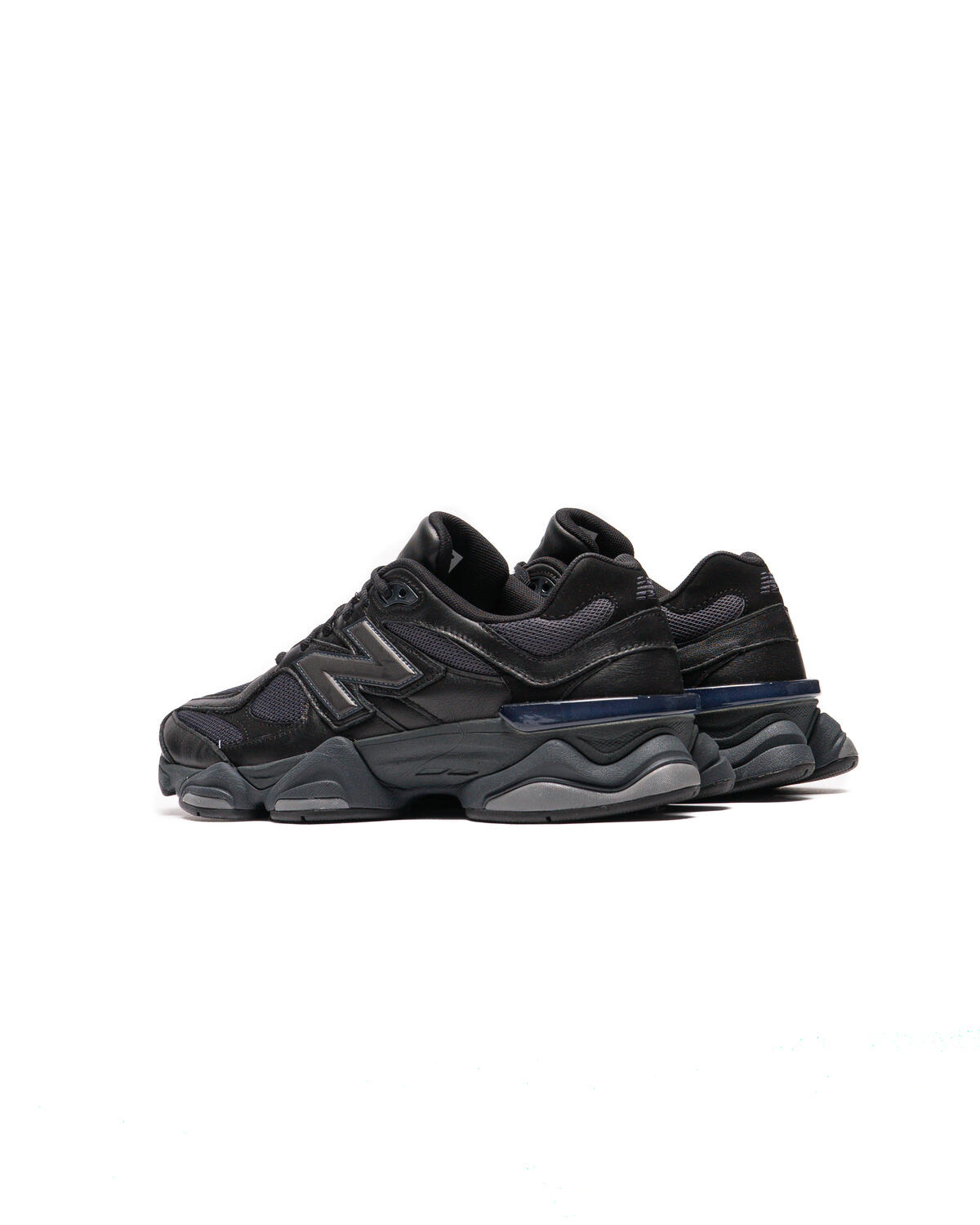 New Balance 9060 Black - Image 22