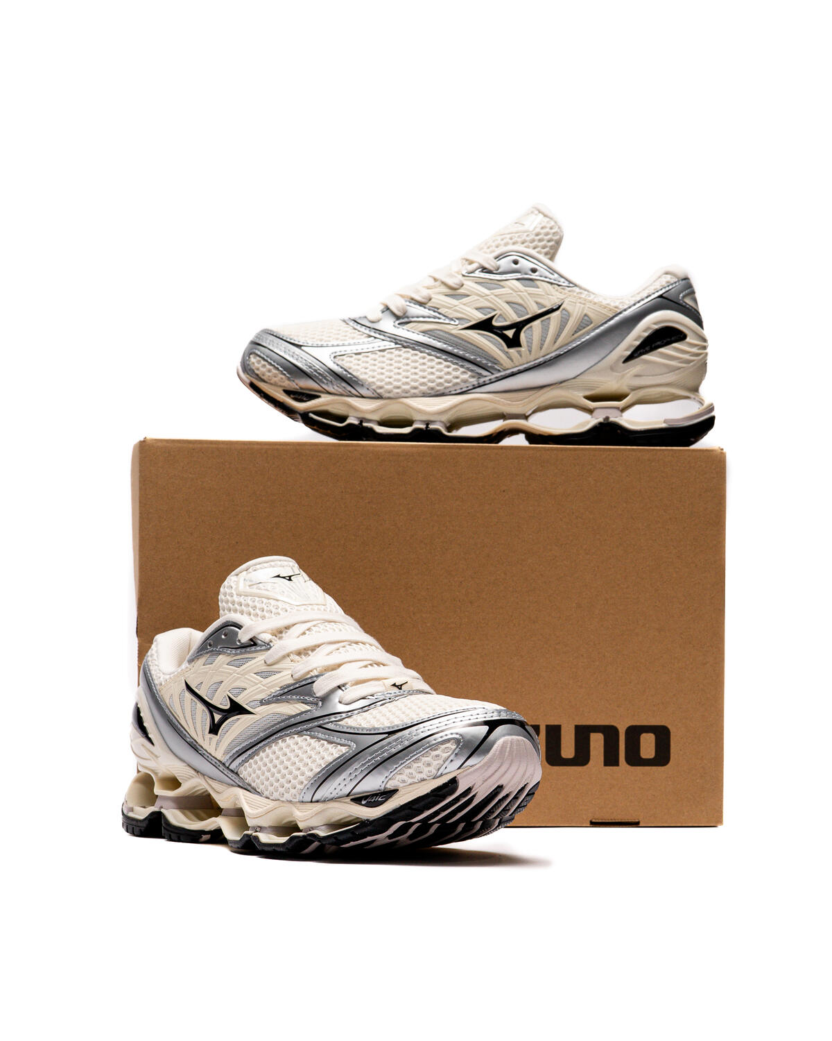 Mizuno Wave Prophecy LS Pristine / Black - Silver - Image 32