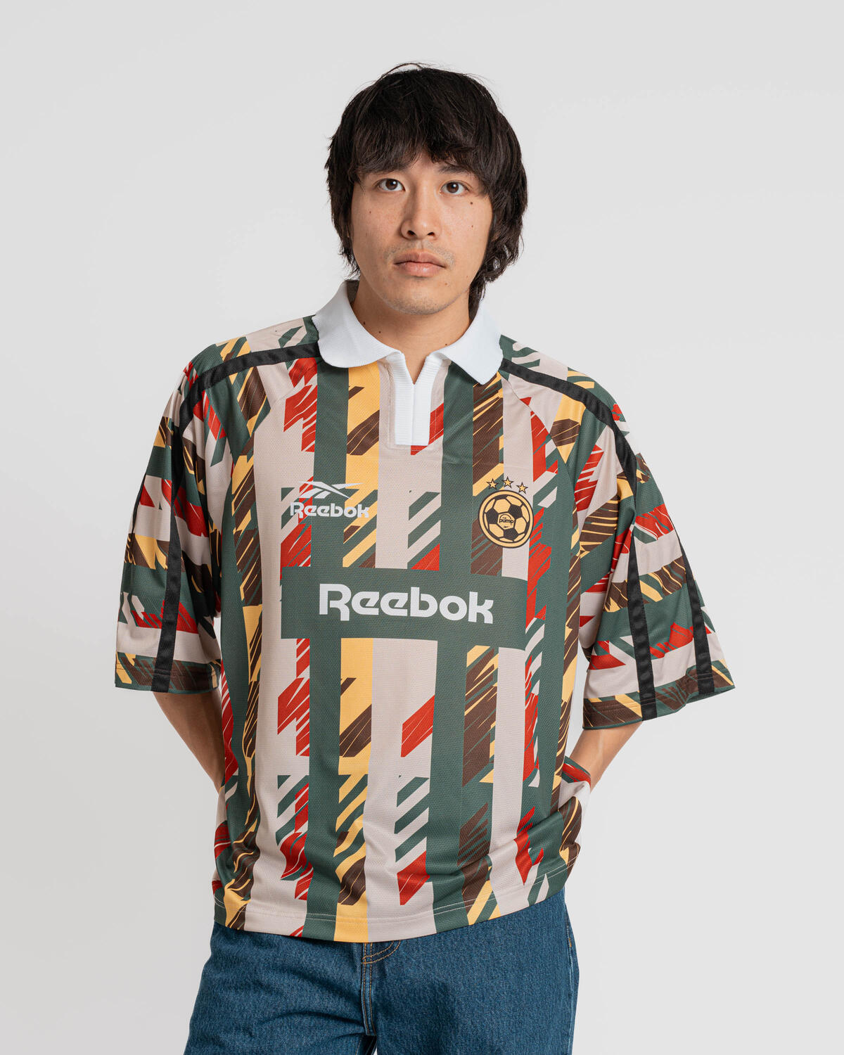 Reebok Soccer Tee 22 Graphic Beige/Red - Image 4