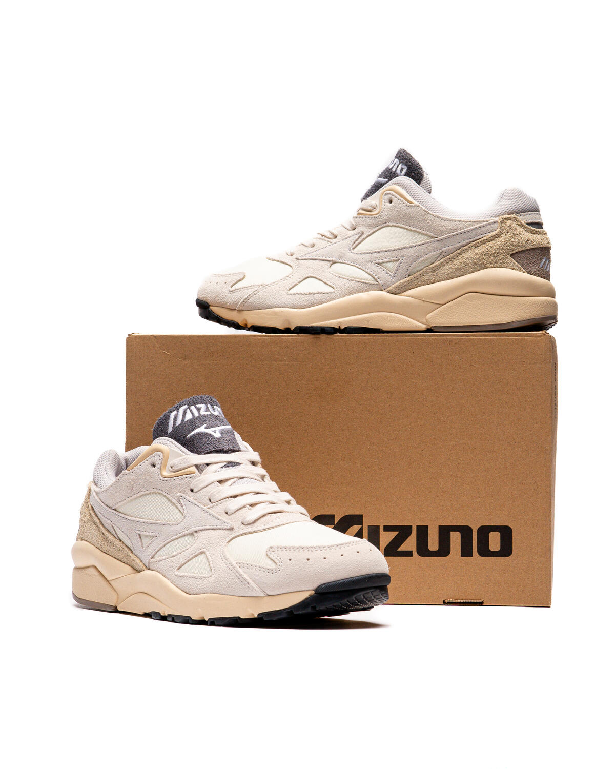 Mizuno Sky Medal Premium (Creme) - Image 12