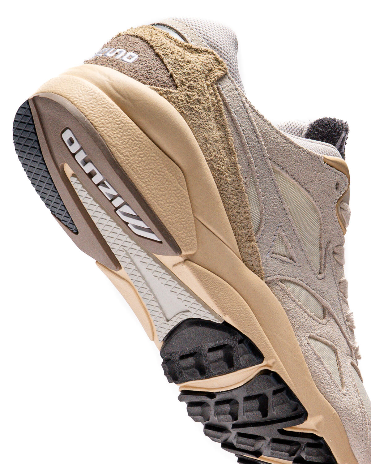 Mizuno Sky Medal Premium (Creme) - Image 13