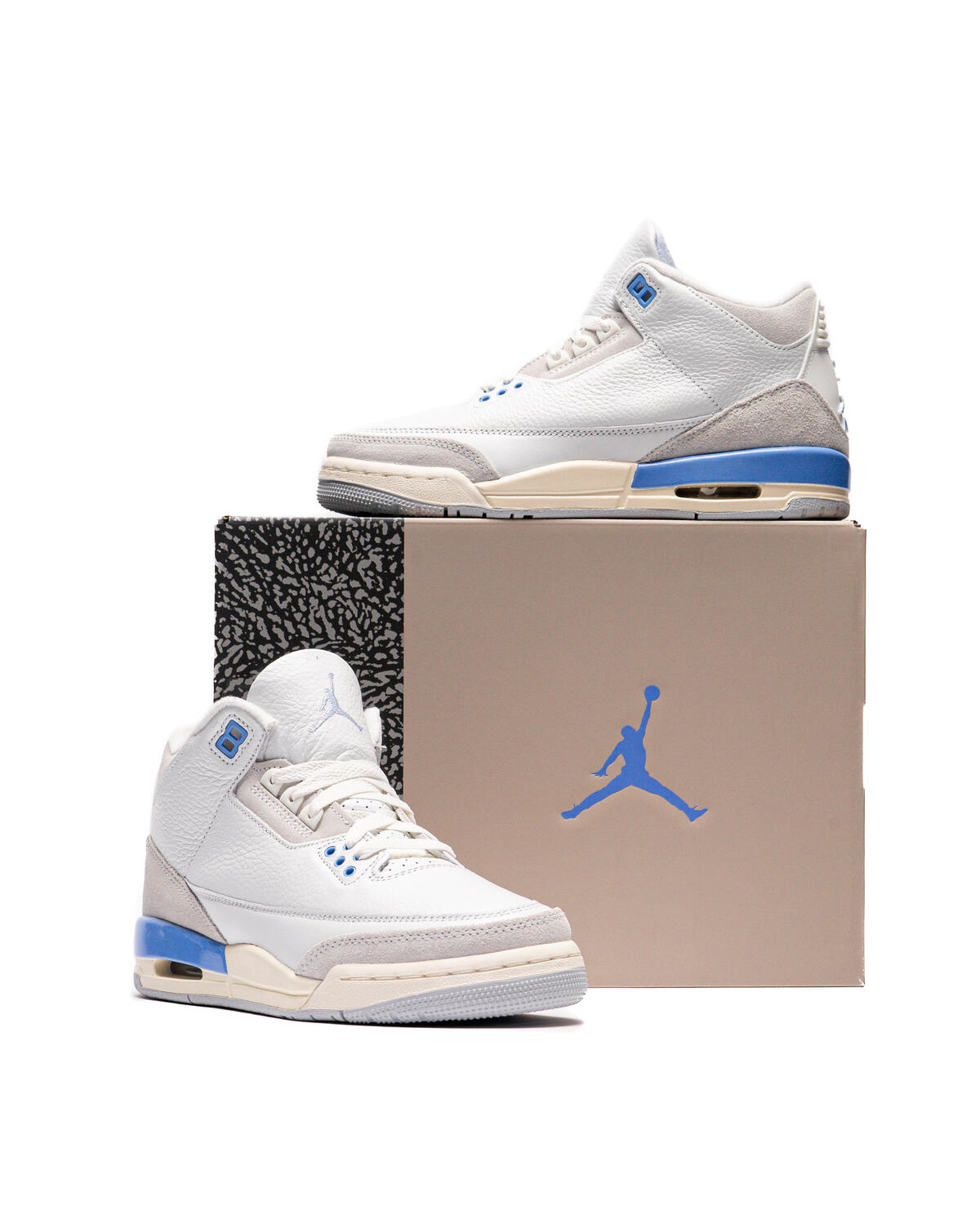 Nike Air Jordan 3 Retro (GS) Lucky Shorts 🩳 - Image 63