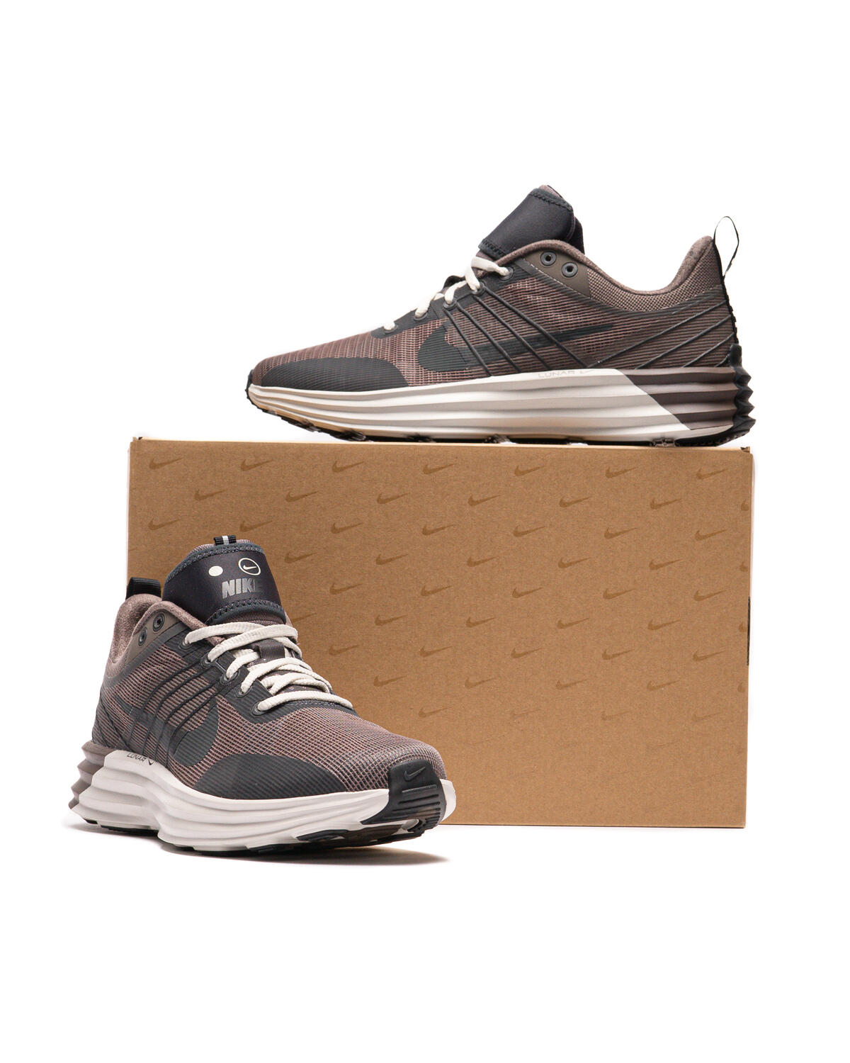 Nike Men's Lunar Roam Sesame Black-Smoke Grey-Dark Raisin - Image 6