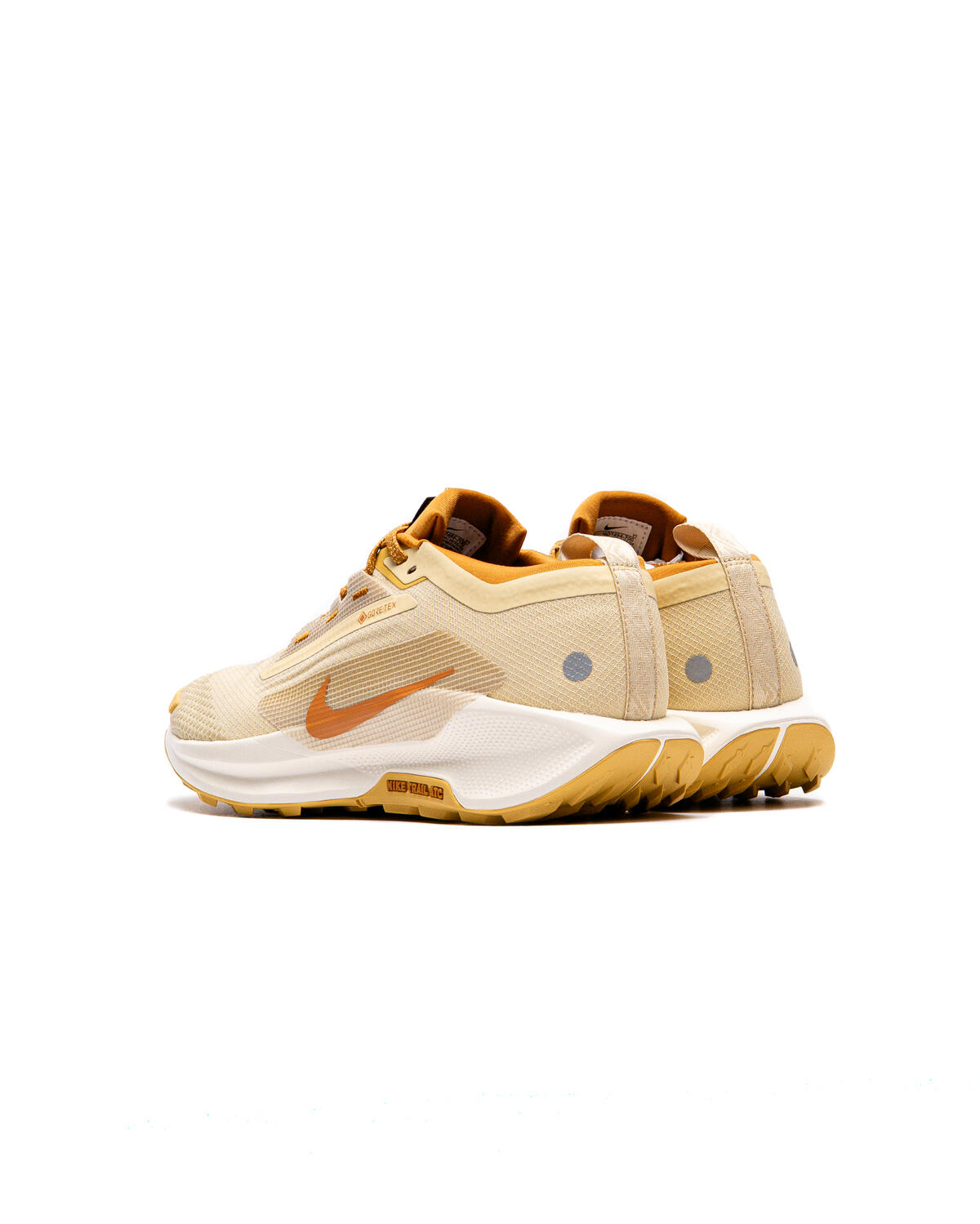 Nike Pegasus Trail 5 Gore-Tex Team Gold - Image 20