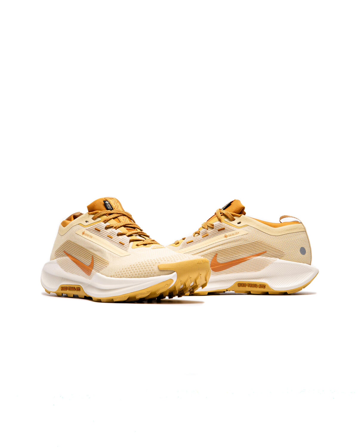 Nike Pegasus Trail 5 Gore-Tex Team Gold - Image 21