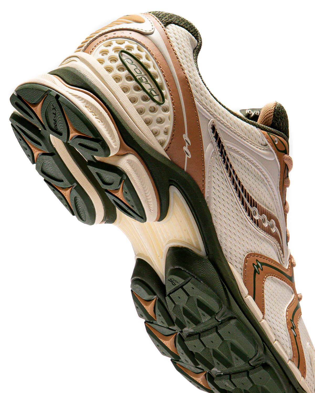 Saucony Progrid Triumph 4 'Seanella' - Image 7