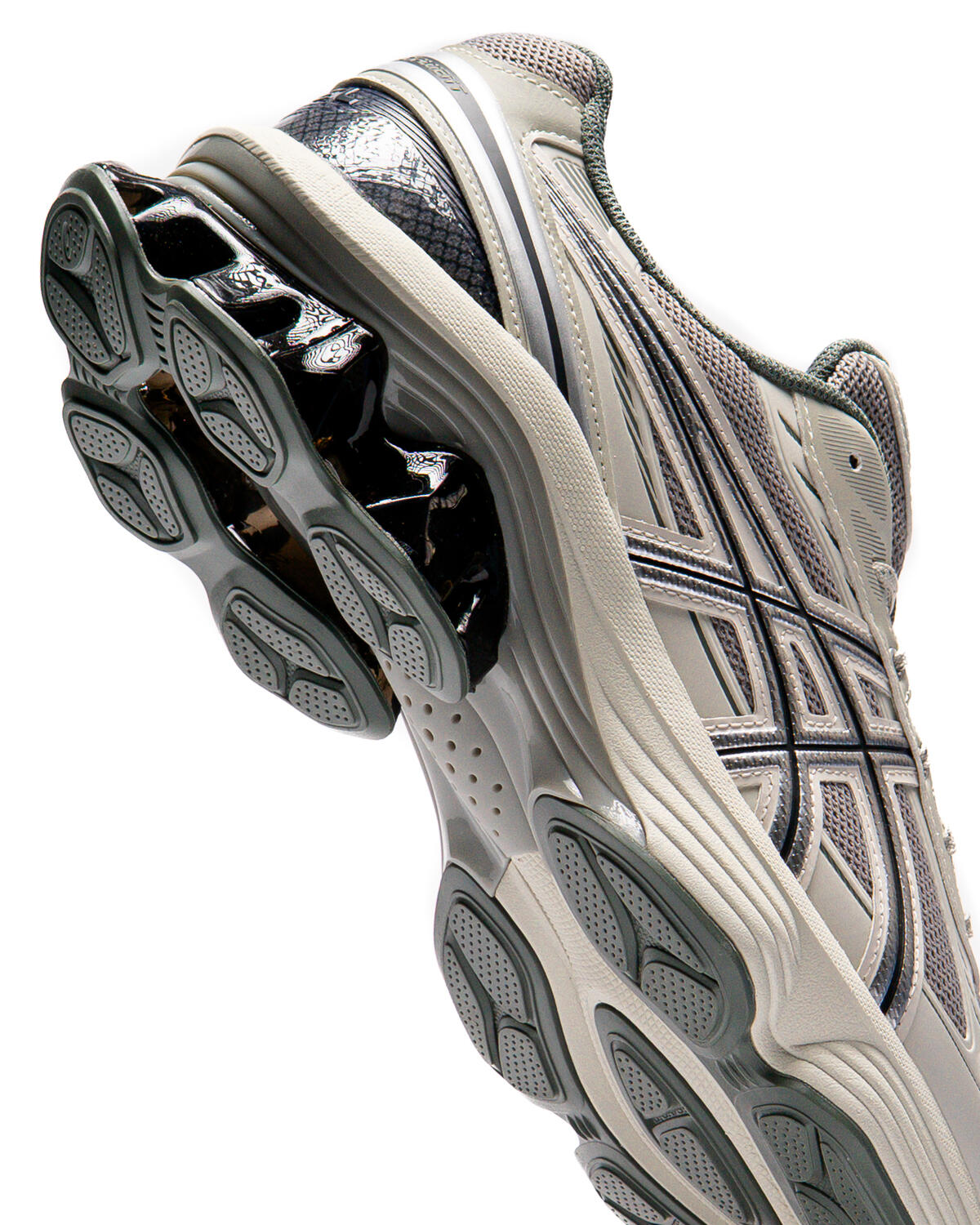 Asics GEL-Kinetic Fluent Seal Grey/Pure Silver (Women's) - Image 26