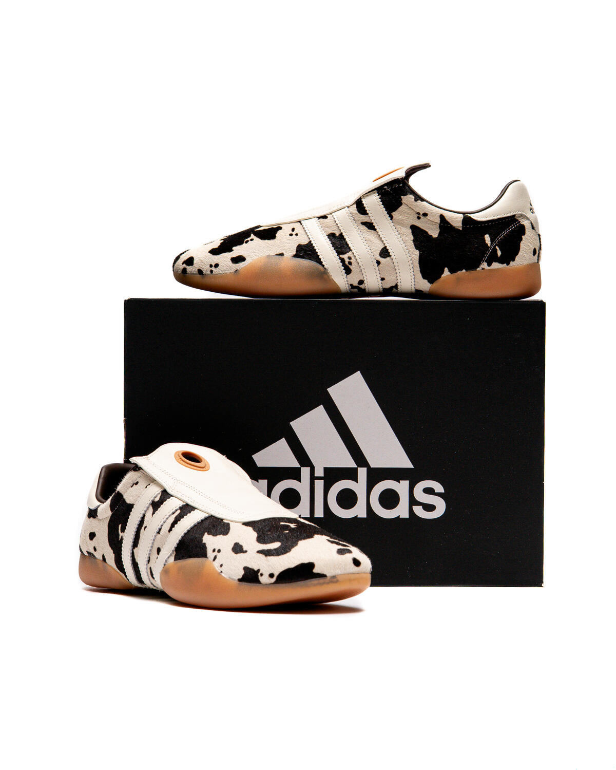 Adidas Taekwondo Mei - Off White/Super Colligate/Gum (Women's) - Image 35