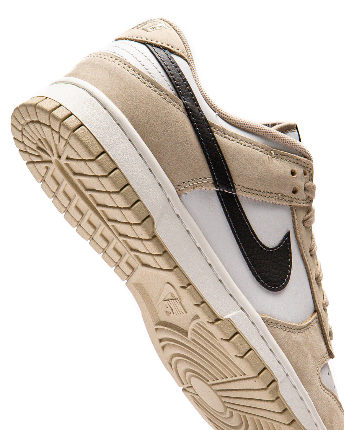 Nike Dunk Low "Desert Khaki" - Image 13