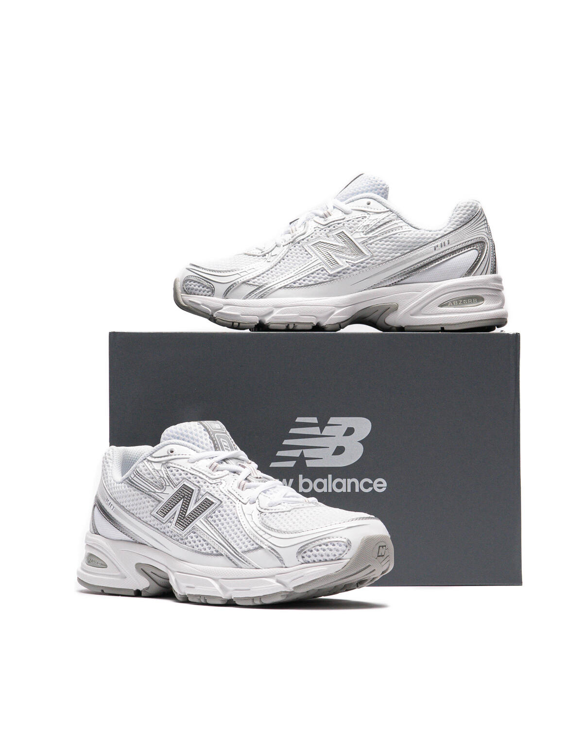 New Balance 740 White/Silver - Image 32