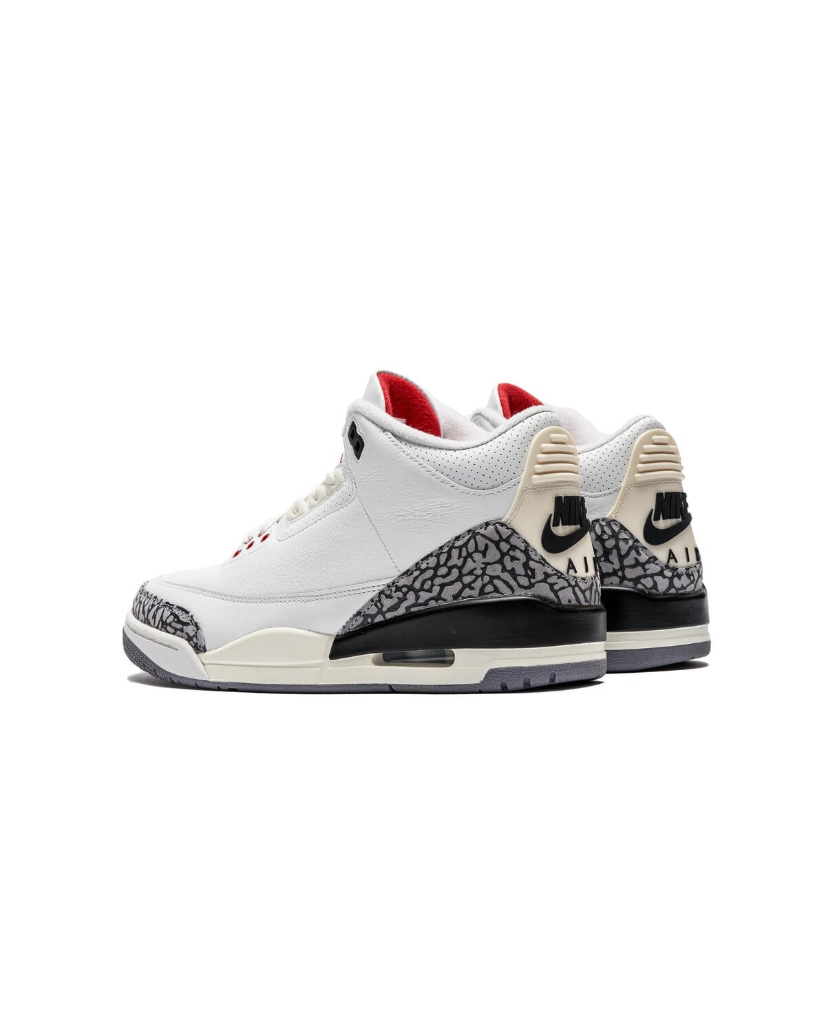 Air Jordan 3 'White Cement Reimagined' - Image 17