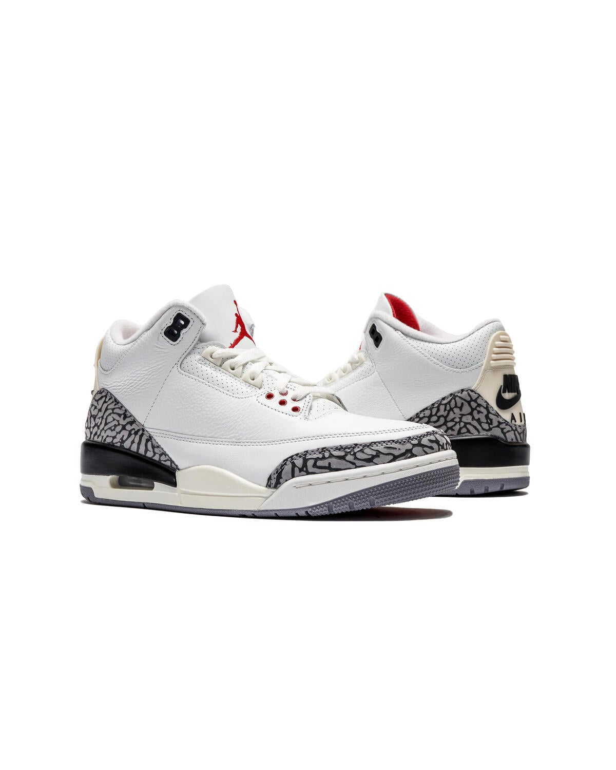 Air Jordan 3 'White Cement Reimagined' - Image 18