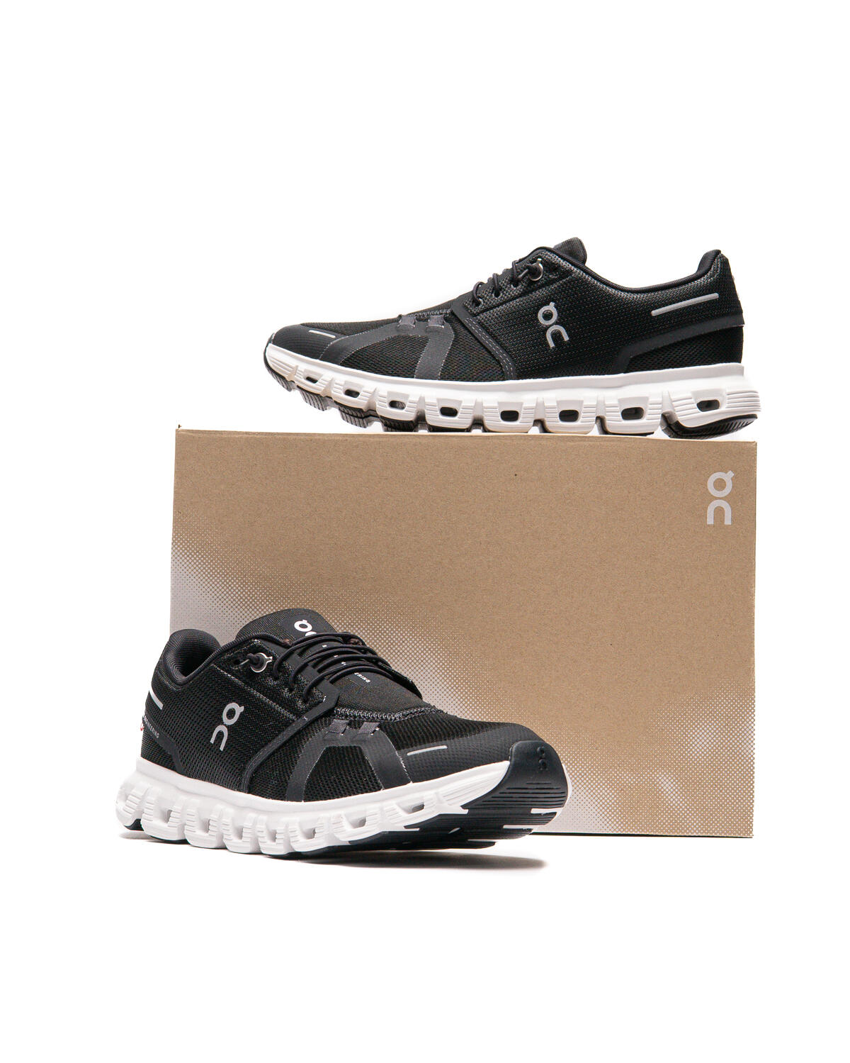 On Running WMNS Cloud 6 - Image 27