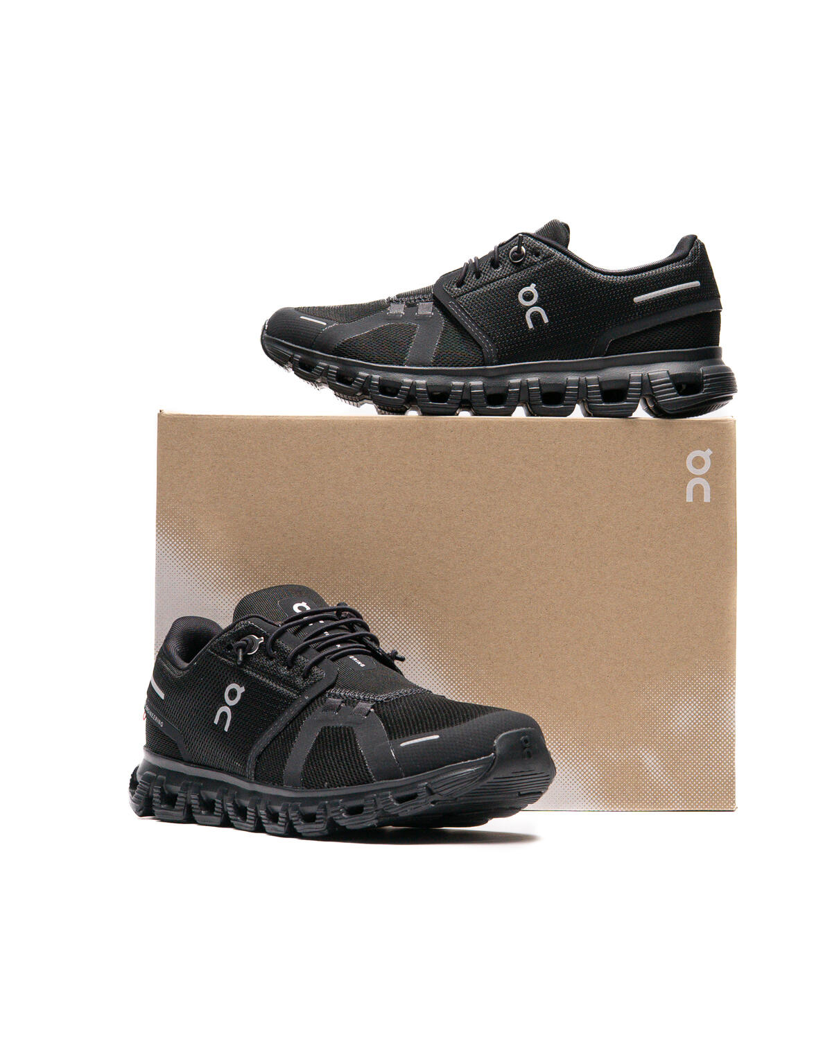 On Running WMNS Cloud 6 - Black - Image 25